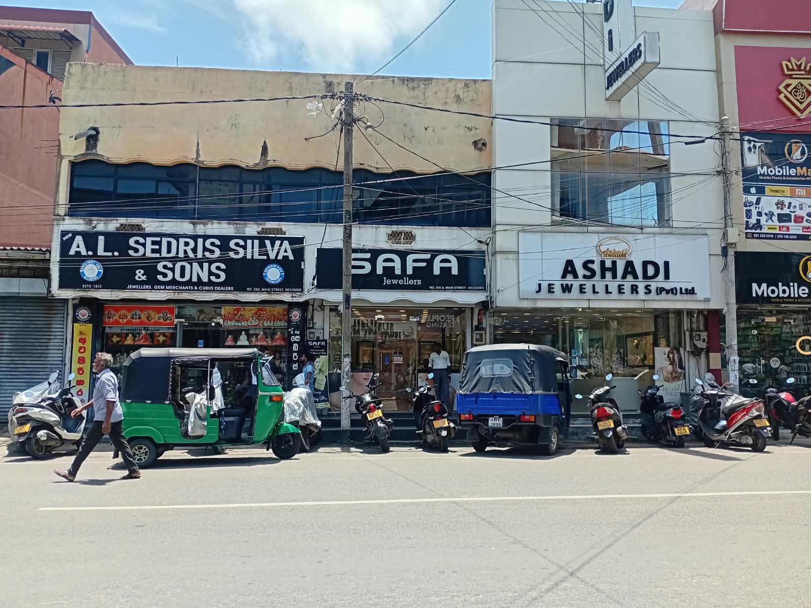 Commercial Residential Property on 25 Perch in Negombo at Negombo