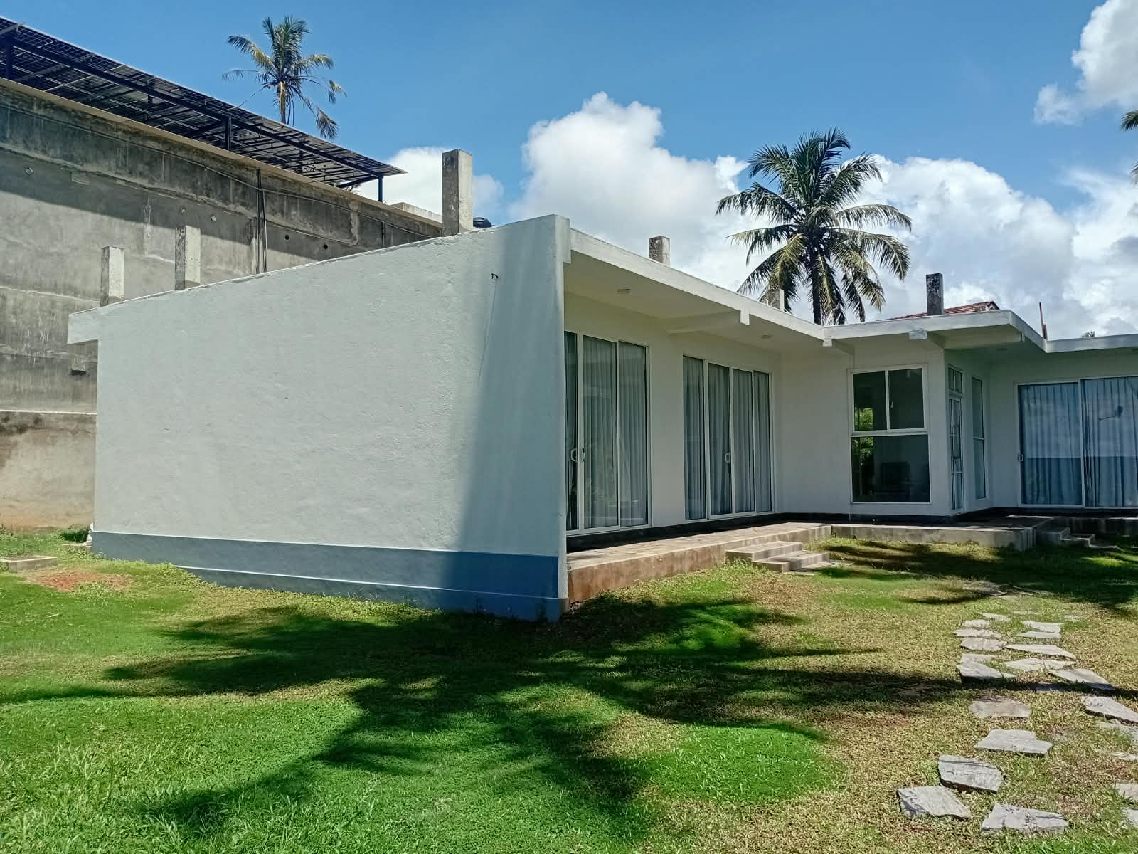 3 Bedroom Tropical Villa near Galle at Near Galle